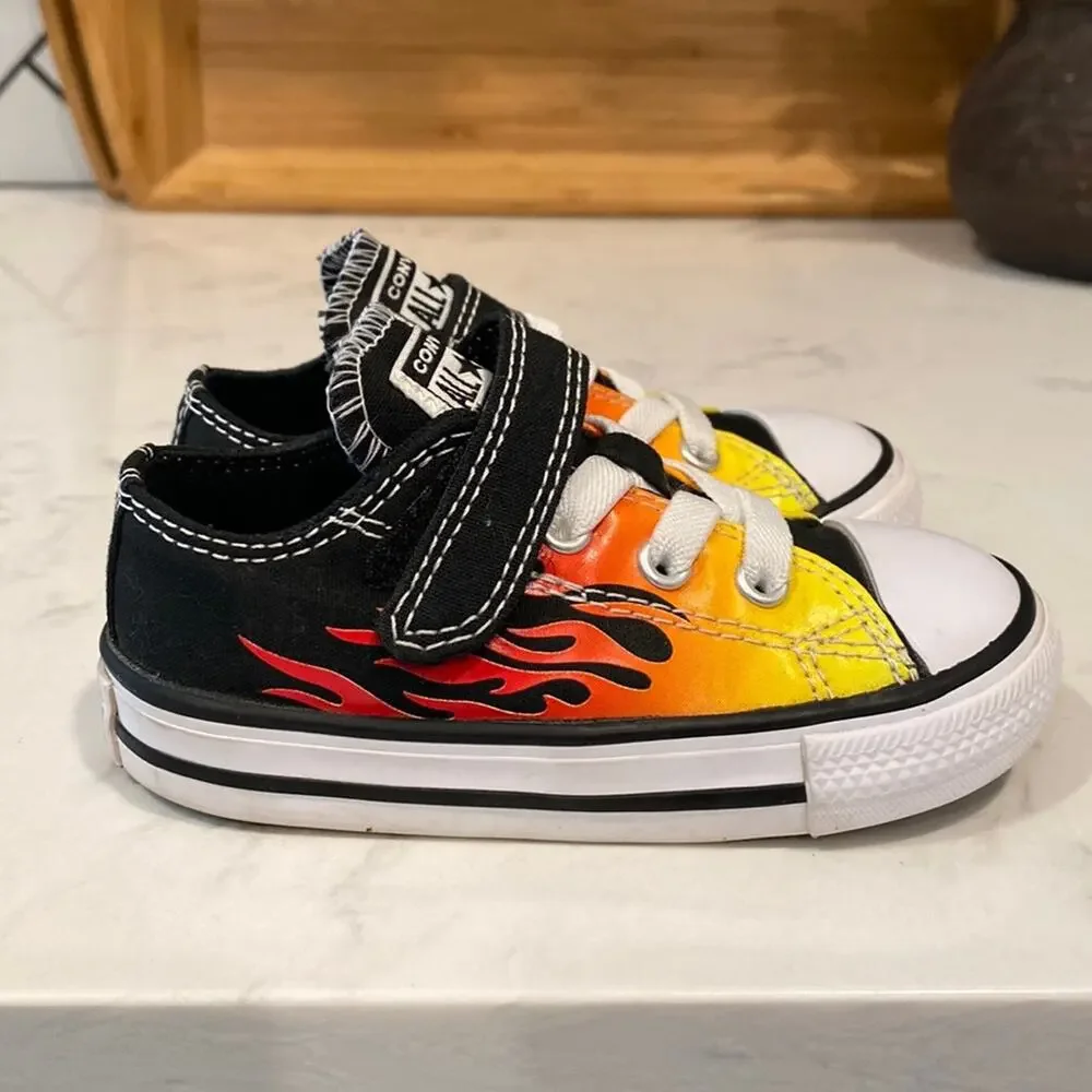 Converse Archive Flame Chuck Unisex Infant Shoe flames size 6